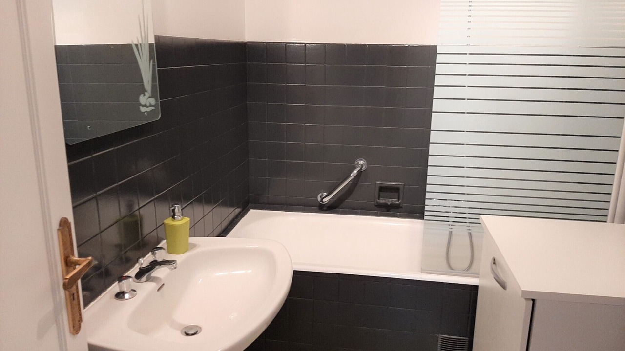 Photo of Bathroom in Saint-Jean-de-Luz City Center