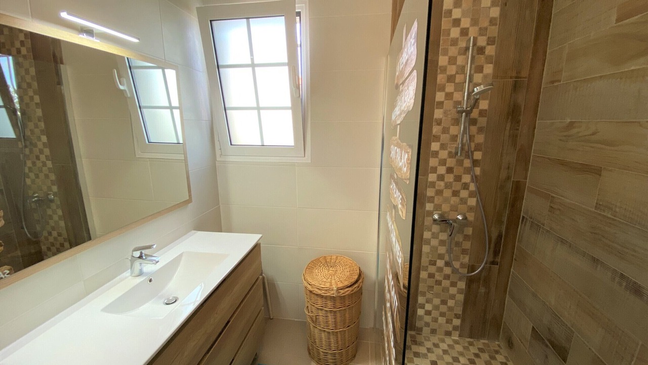 Photo of Bathroom in Saint-Palais-sur-Mer