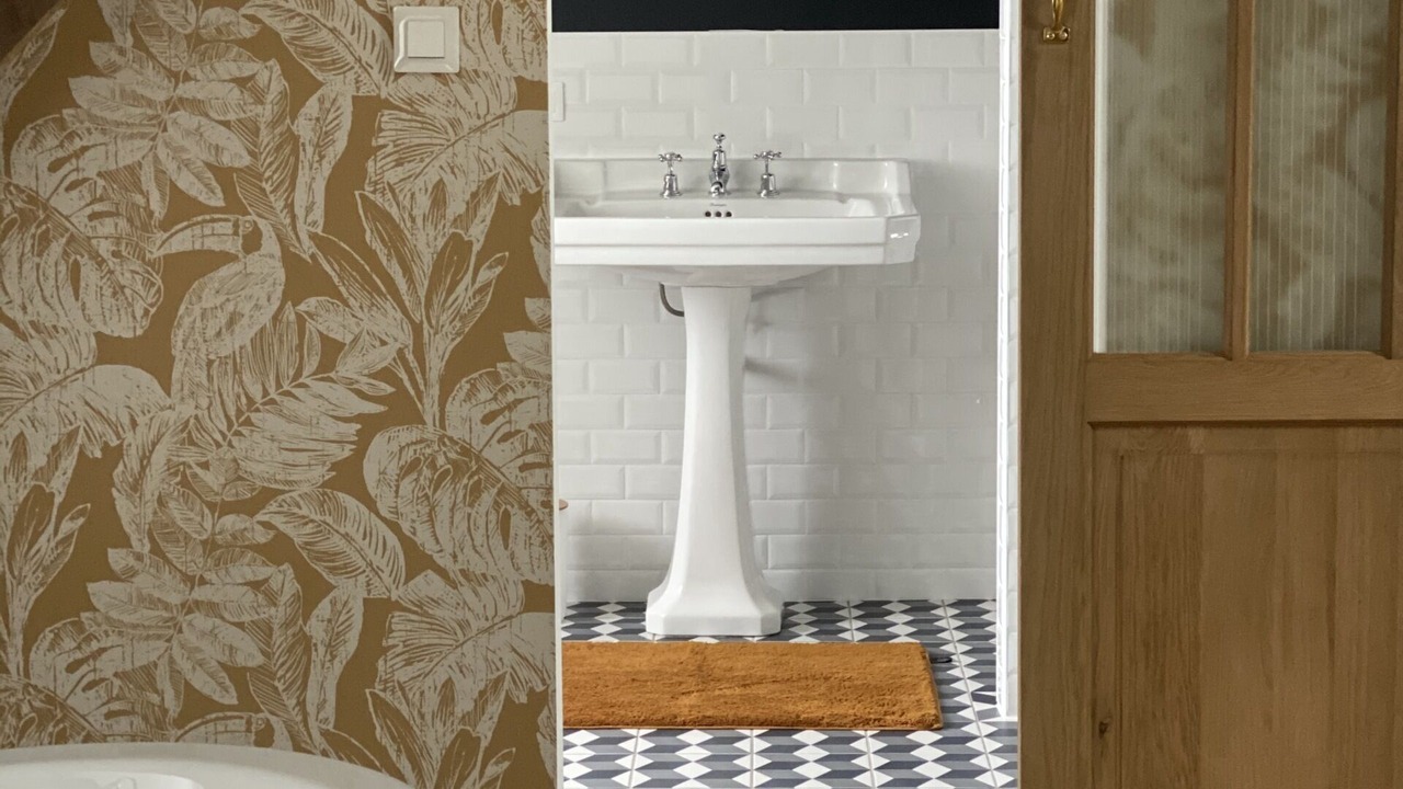 Photo of Bathroom in Jaunay-Clan