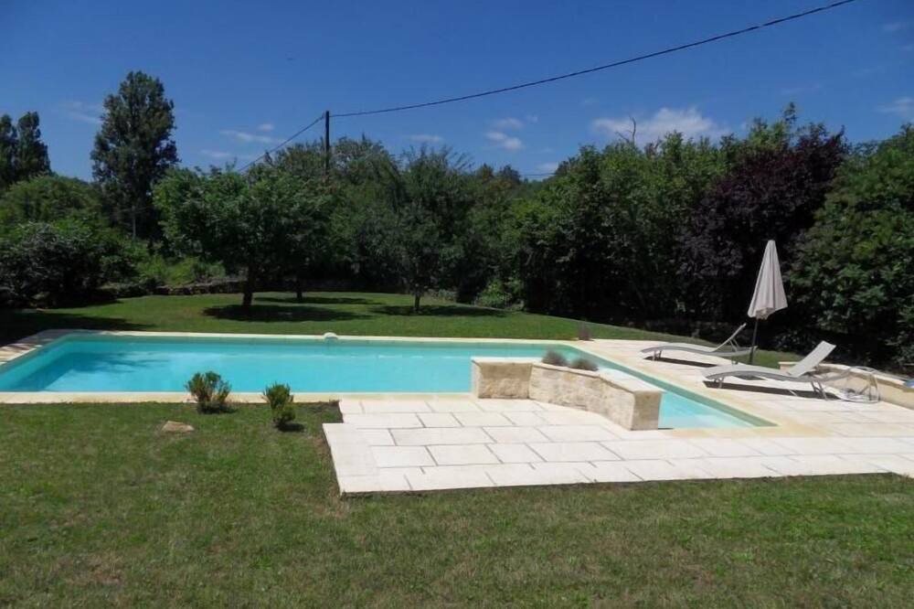 Photo of Outdoor in Meyrals