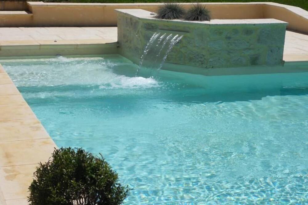 Photo of Outdoor in Meyrals