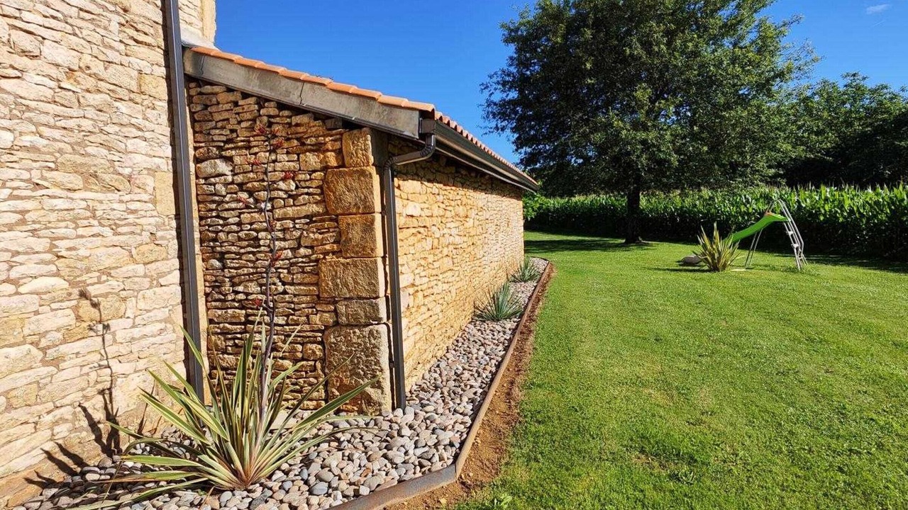Photo of Outdoor in Saint-Crepin-et-Carlucet