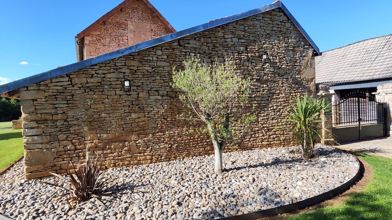 Photo of Outdoor in Saint-Crepin-et-Carlucet