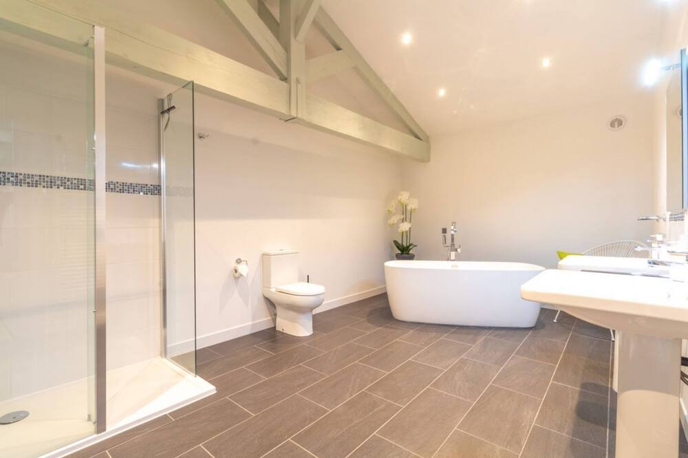 Photo of Bathroom in Louzac-Saint-Andre