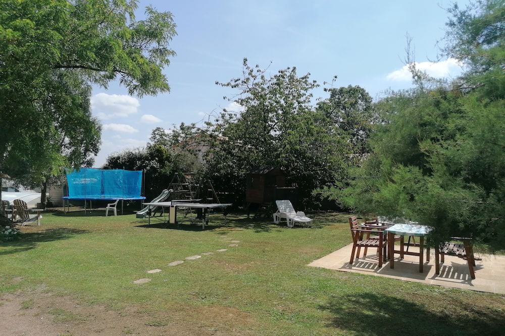 Photo of Outdoor in La Creche