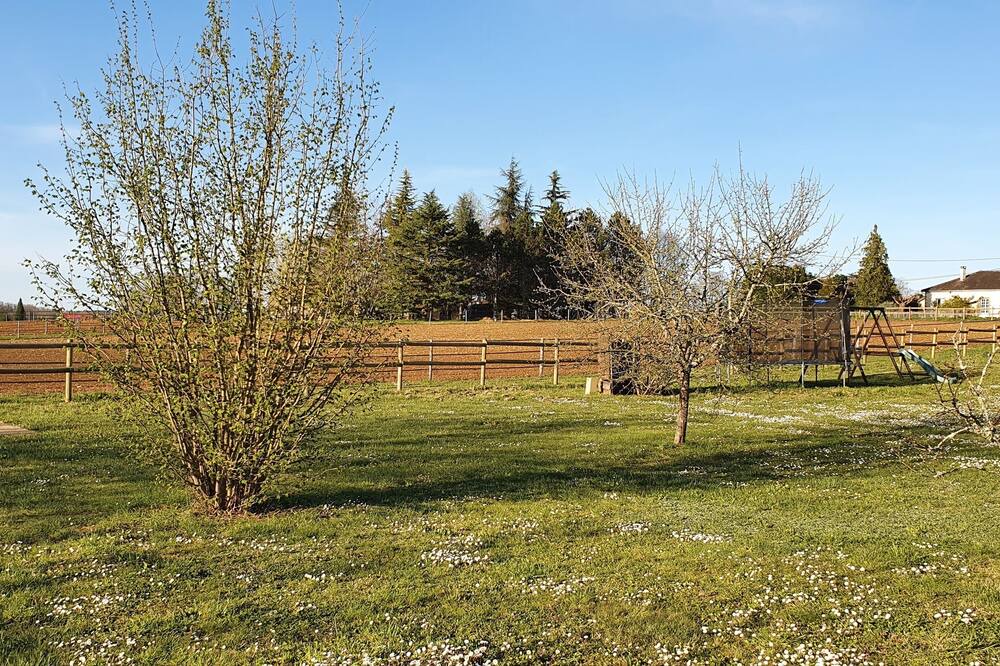 Photo of Outdoor in Veyrines-de-Vergt