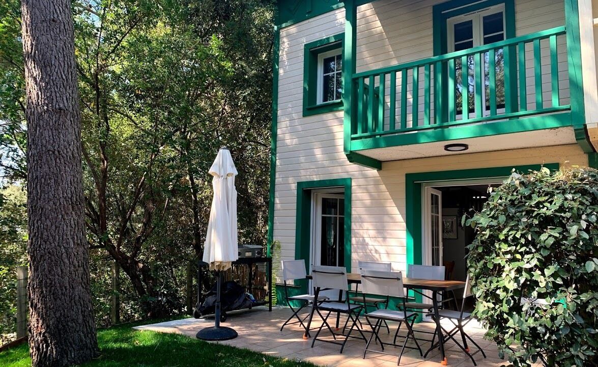 Photo of Patio Balcony in Lacanau-Ocean