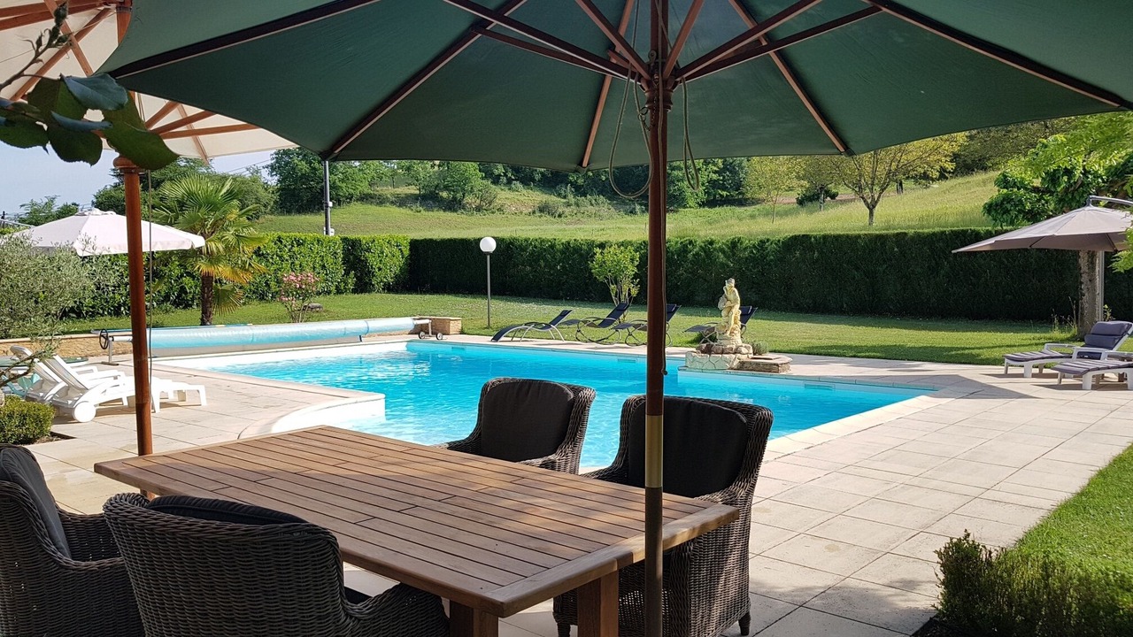 Photo of Outdoor in Saint-Amand-de-Belves