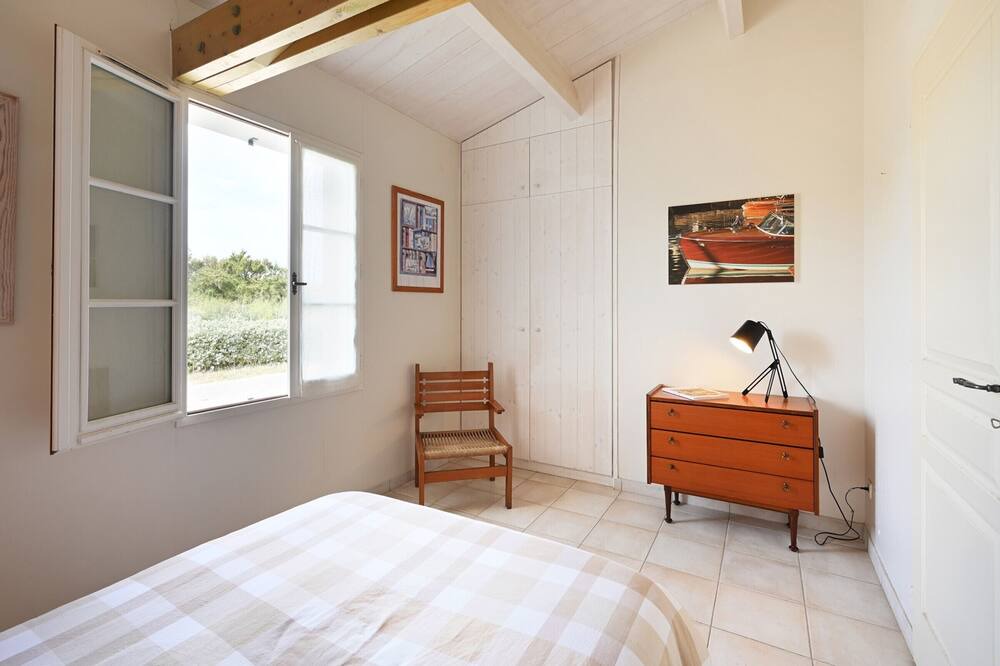 Photo of Bedroom in Saint-Clement-des-Baleines