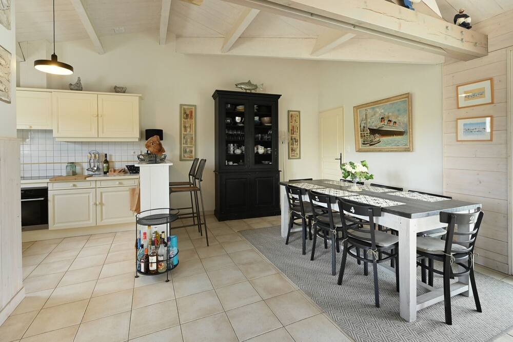 Photo of Kitchen in Saint-Clement-des-Baleines