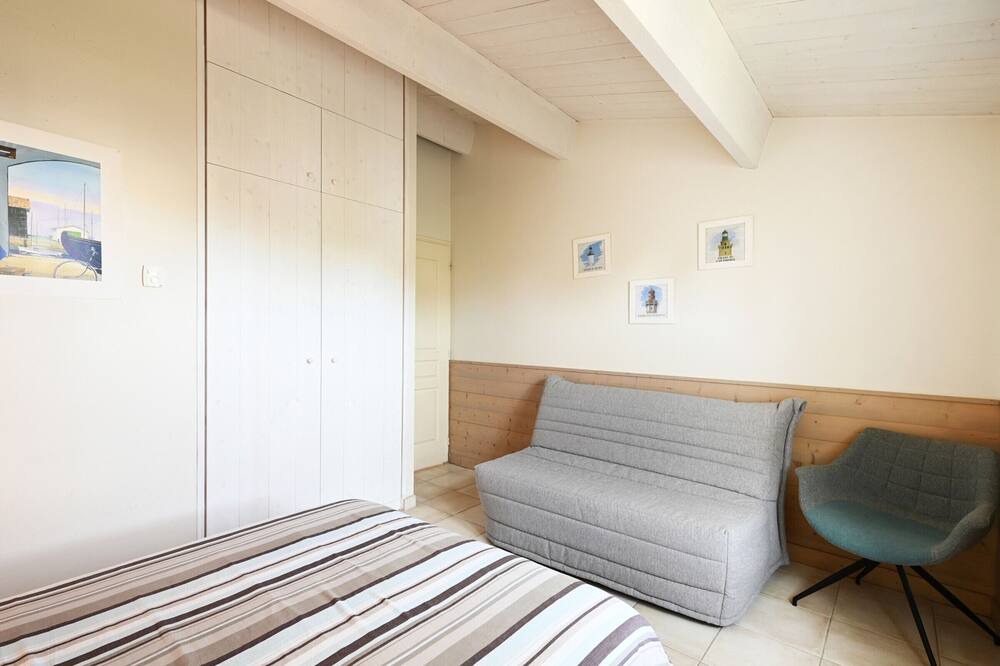 Photo of Bedroom in Saint-Clement-des-Baleines