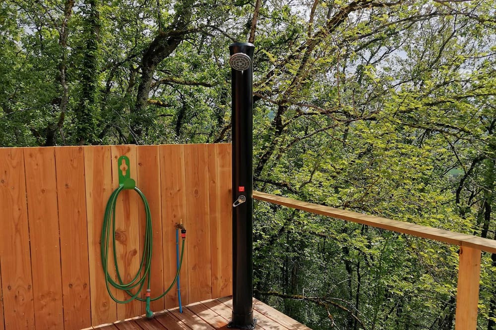 Photo of Patio Balcony in Saint-Vincent-de-Cosse