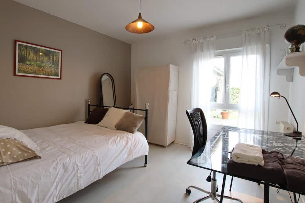 Photo of Bedroom in Pau Nord