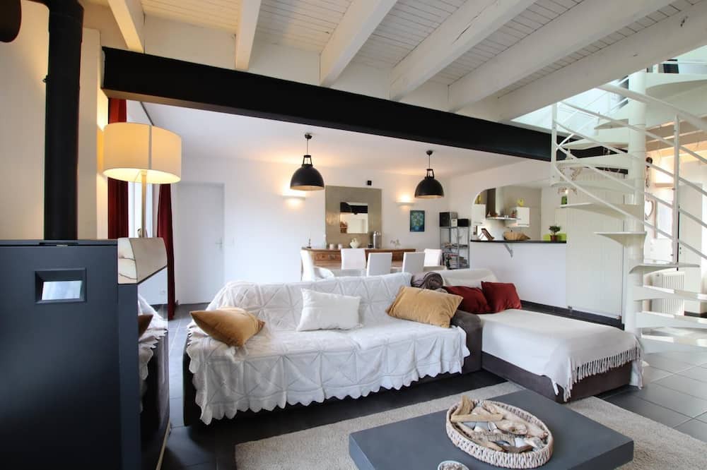 Photo of Bedroom in Pau Nord