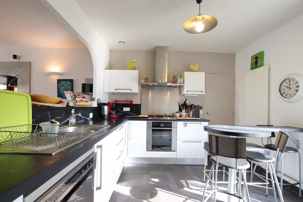 Photo of Kitchen in Pau Nord