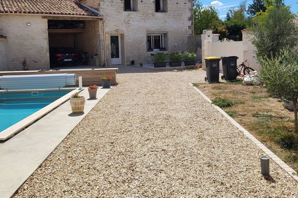Photo of Outdoor in Marsac