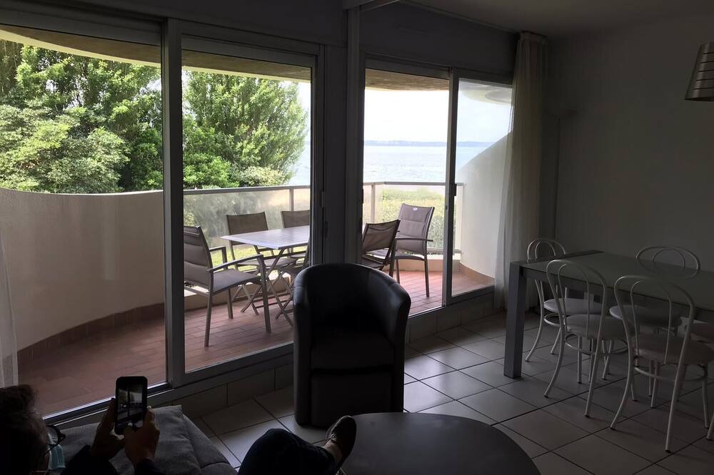 Photo of Livingroom in Cote Landaise