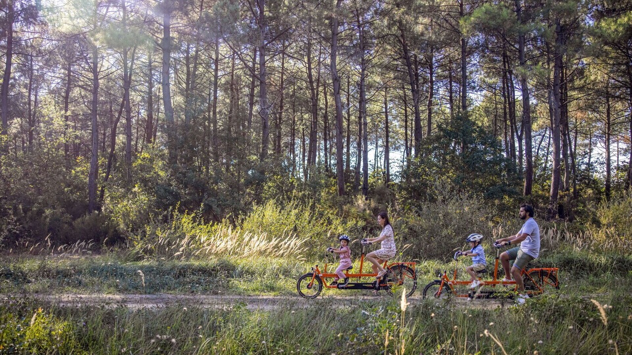 Photo of Outdoor in Les-Trois-Moutiers