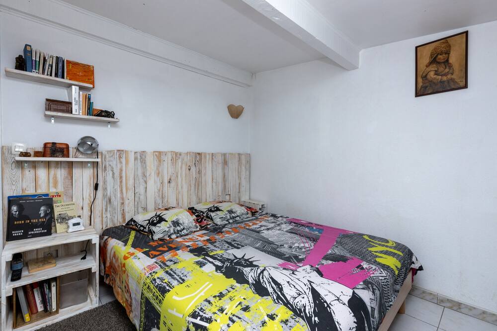 Photo of Bedroom in Tarnos