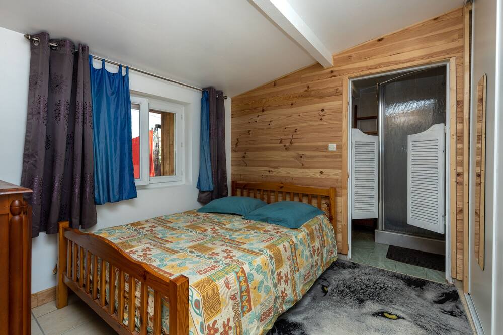 Photo of Bedroom in Tarnos