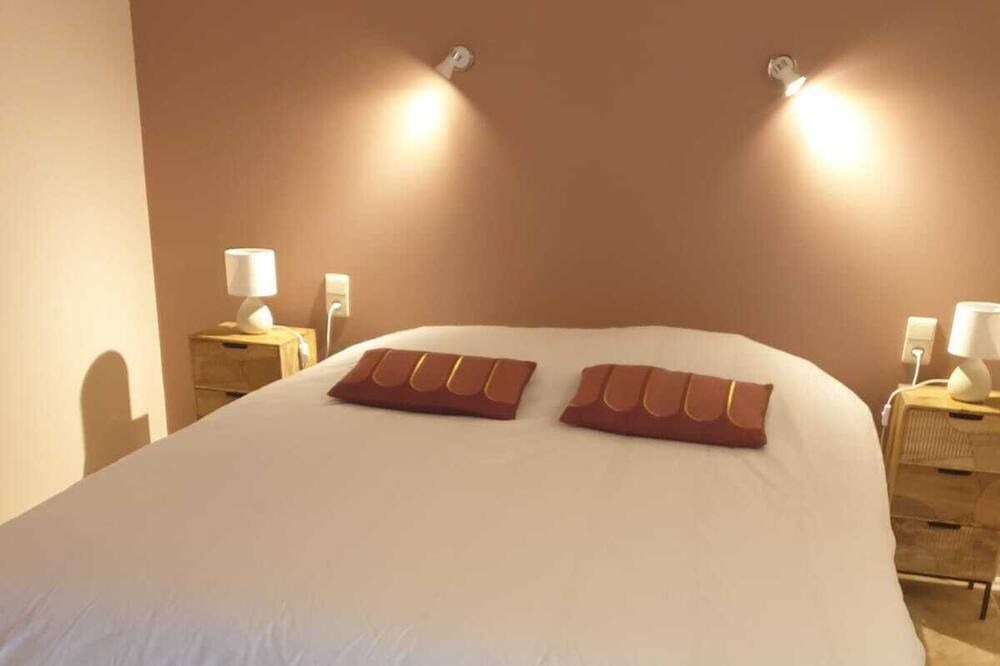 Photo of Bedroom in Fregimont