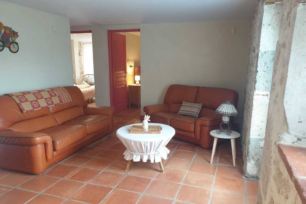 Photo of Livingroom in Fregimont