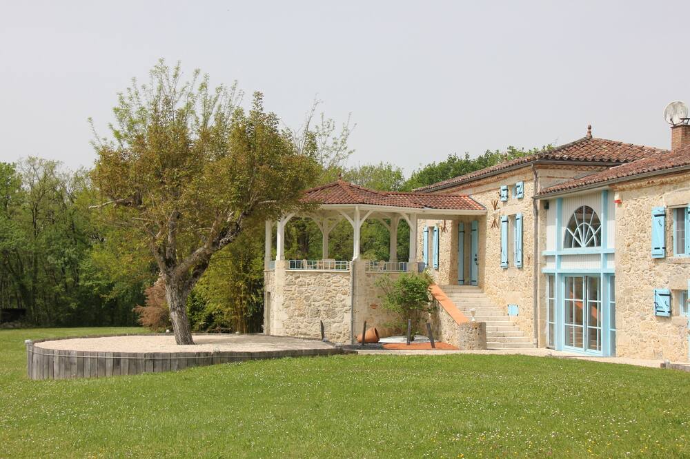 Photo of Outdoor in Fregimont