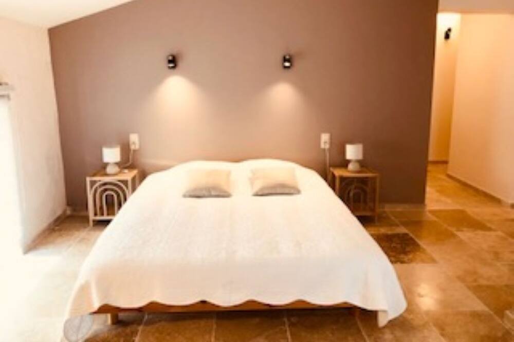 Photo of Bedroom in Fregimont