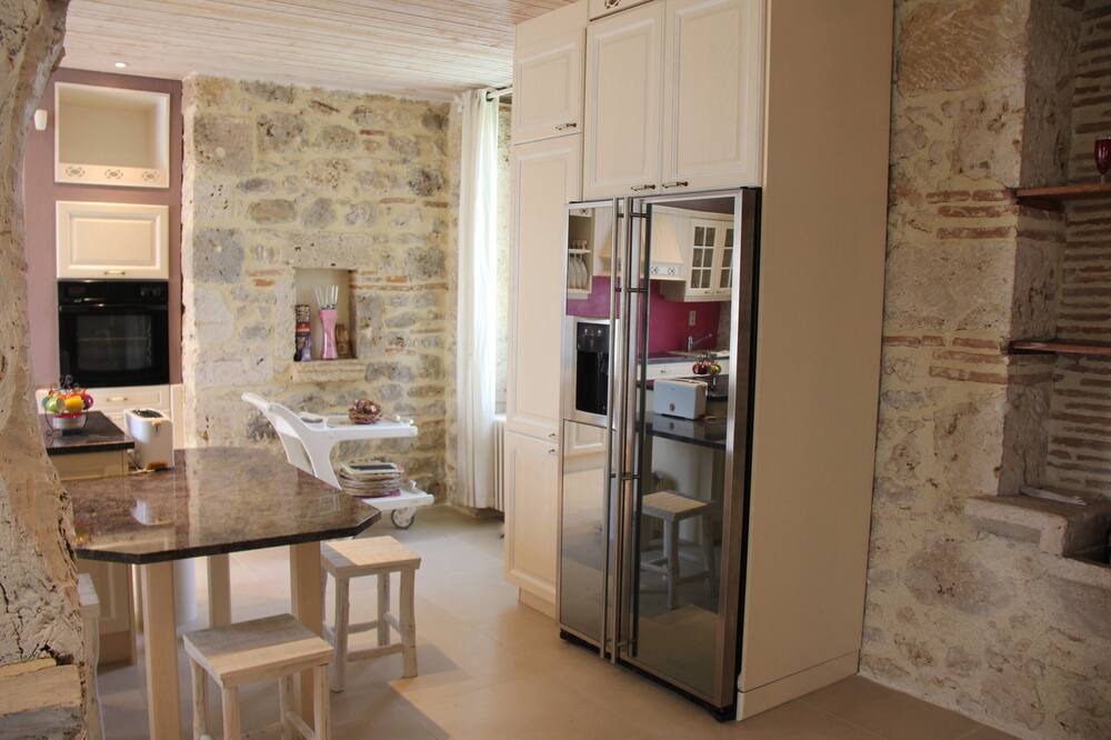 Photo of Kitchen in Fregimont