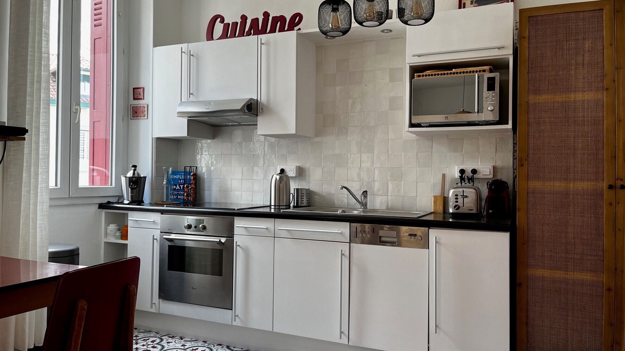 Photo of Kitchen in Saint-Jean-de-Luz City Center