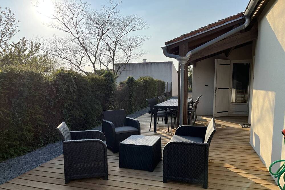 Photo of Outdoor in Cheray