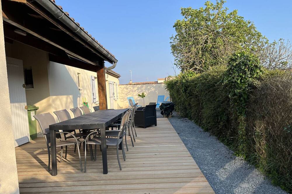 Photo of Outdoor in Cheray