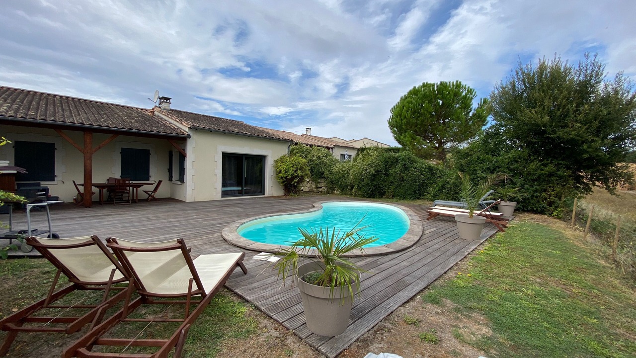 Photo of Outdoor in Chalais