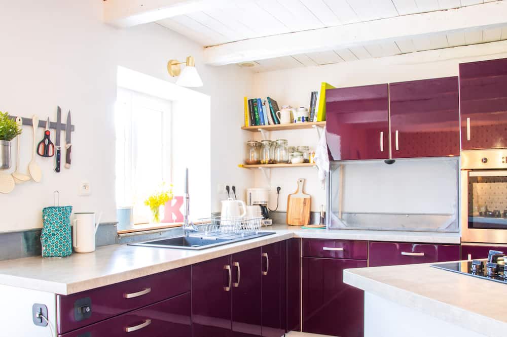 Photo of Kitchen in Latille