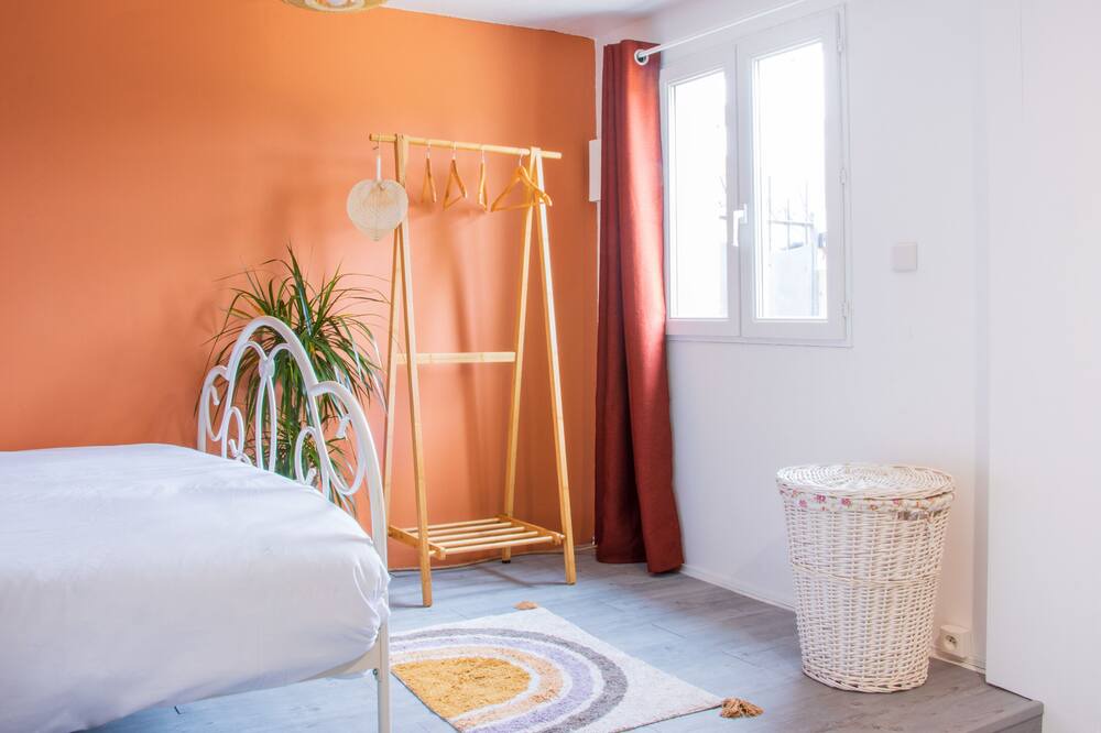 Photo of Bedroom in Latille