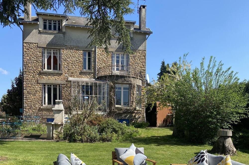 Photo of Outdoor in Montgibaud