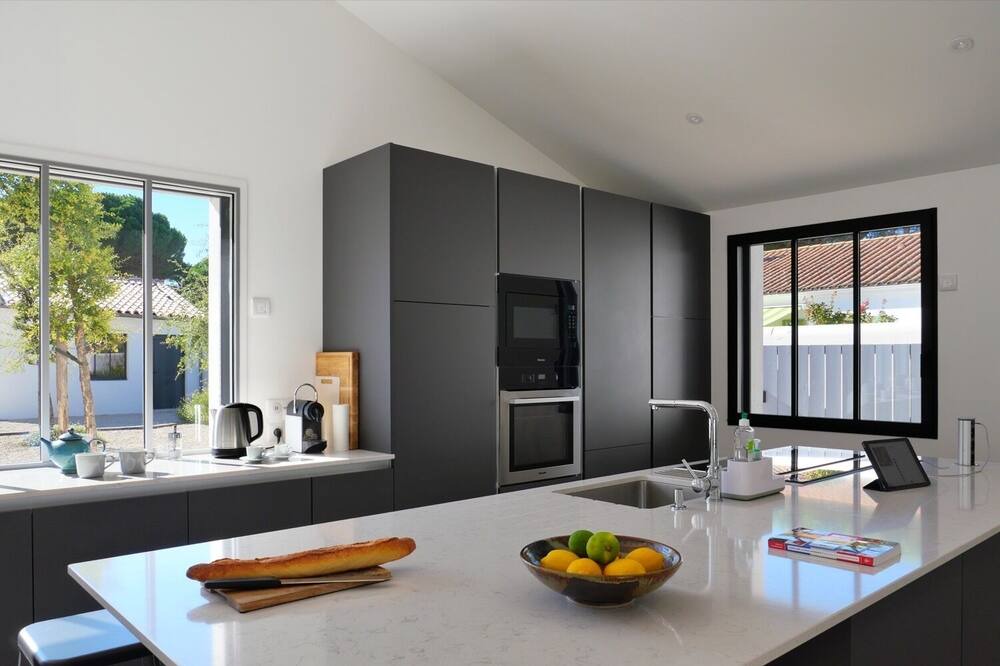 Photo of Kitchen in Le Bois-Plage-en-Re