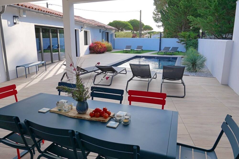 Photo of Patio Balcony in Le Bois-Plage-en-Re