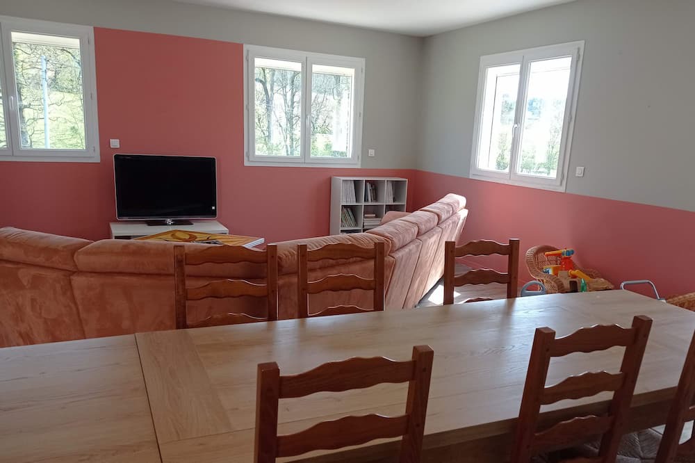 Photo of Livingroom in Nerac