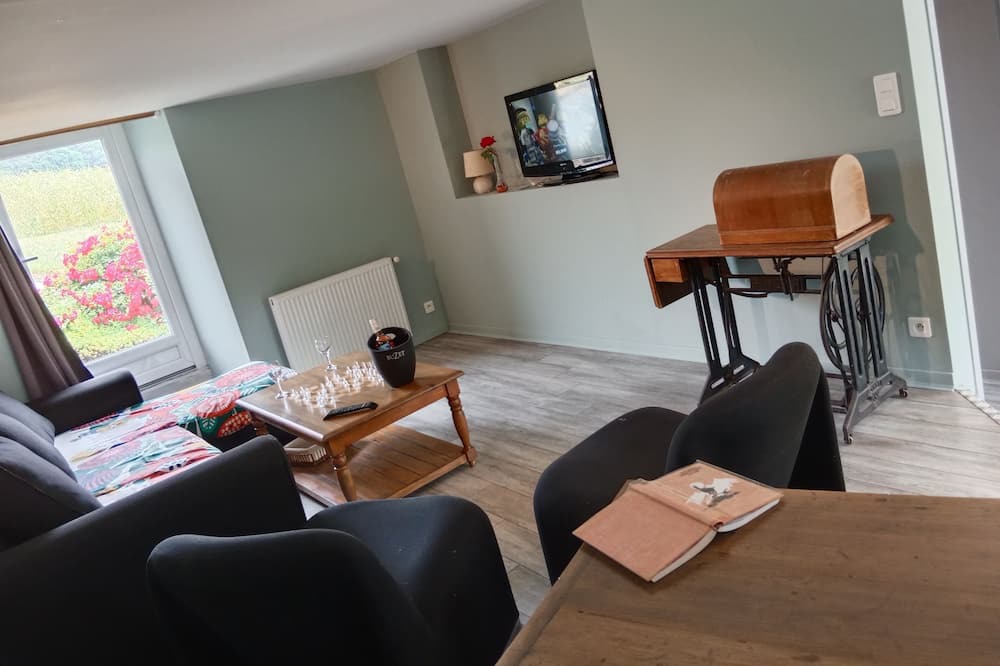 Photo of Bedroom in Nerac