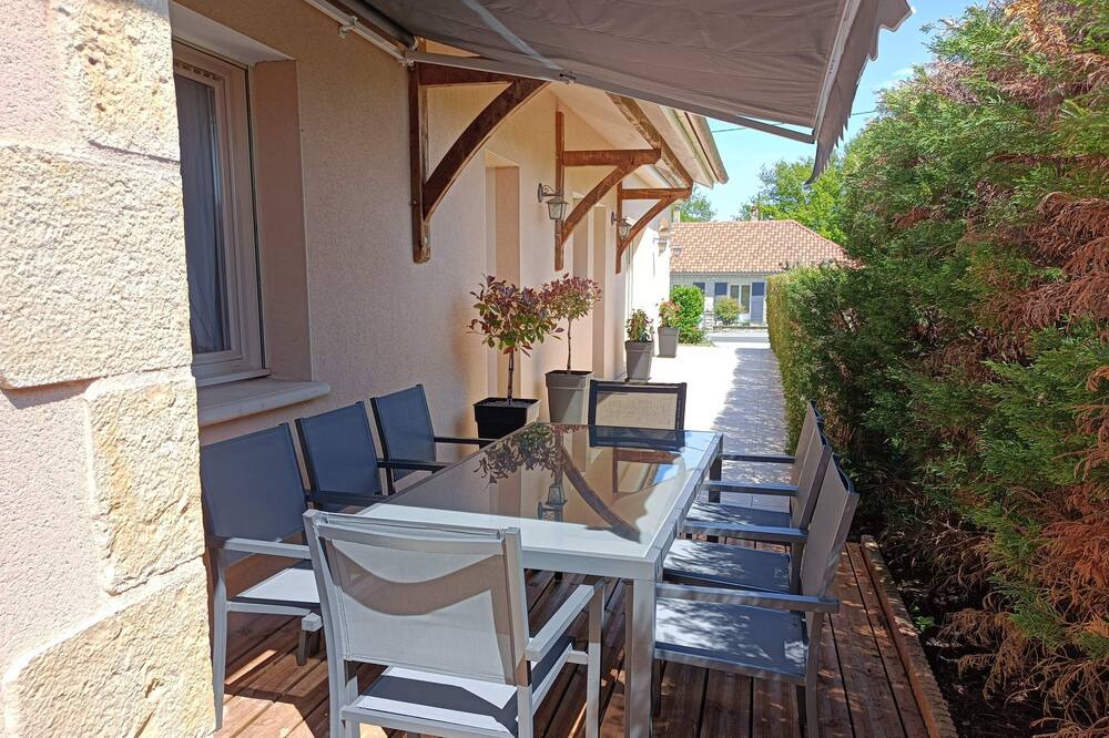 Photo of Patio Balcony in La Fagette