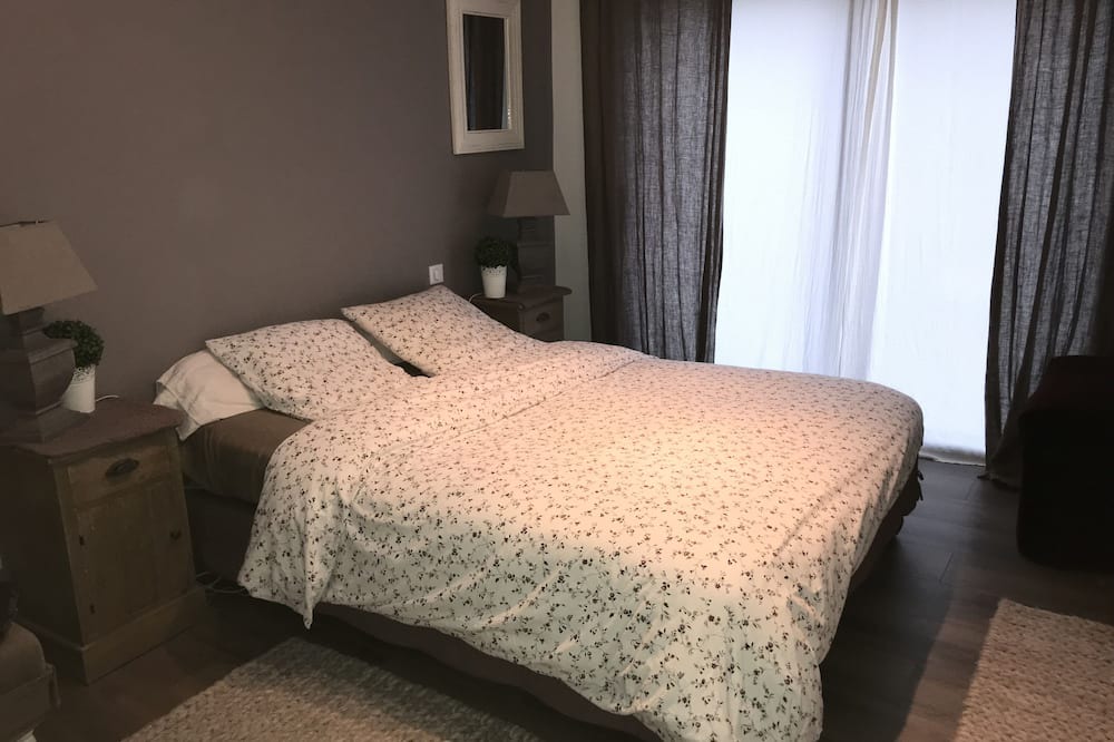 Photo of Bedroom in La Brede