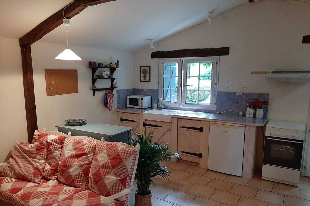 Photo of Livingroom in Saint-Leon-sur-l'Isle
