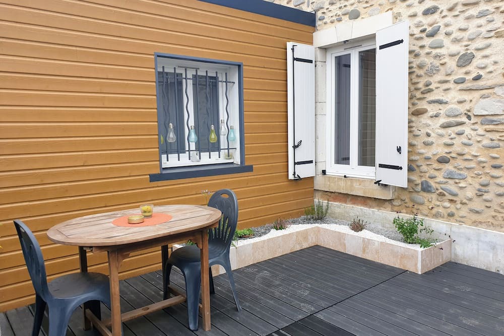 Photo of Patio Balcony in Boeil-Bezing