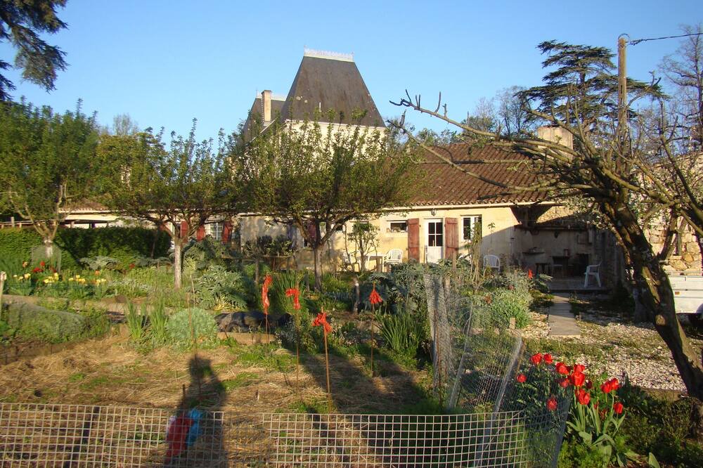 Photo of Others in Mareuil en Perigord