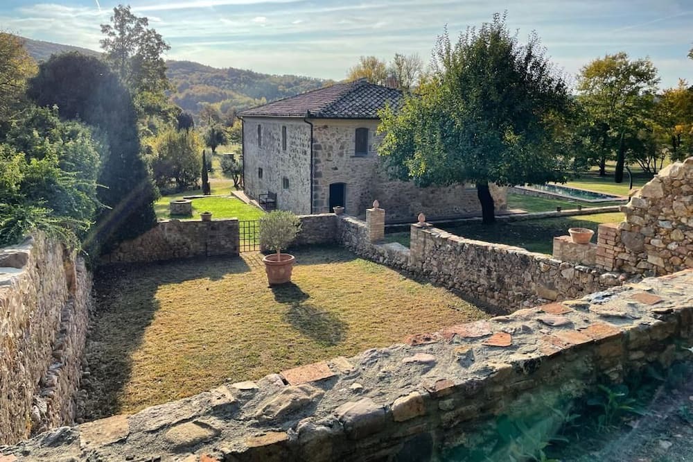 Photo of Outdoor in Montorsaio