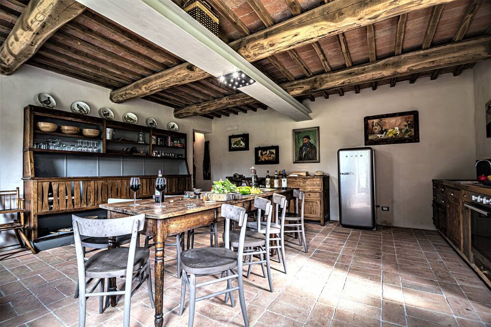 Photo of Kitchen in Montorsaio