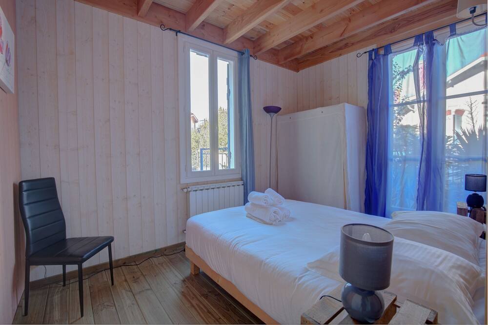 Photo of Bedroom in Arcachon