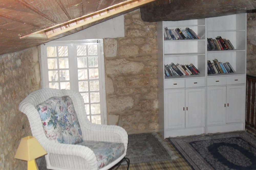Photo of Livingroom in Saint-Vaize