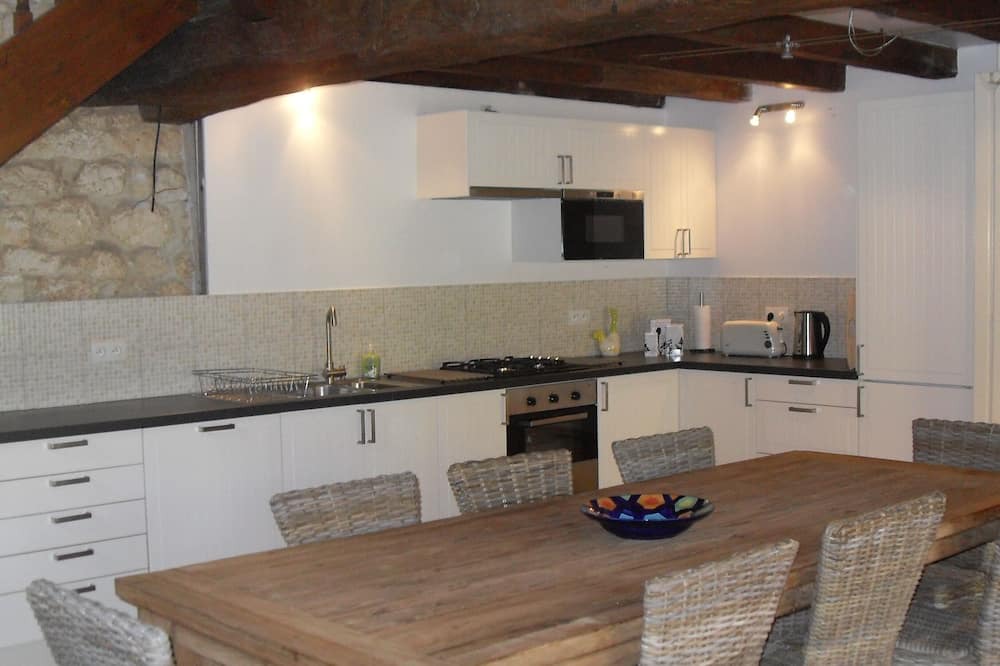Photo of Kitchen in Saint-Vaize